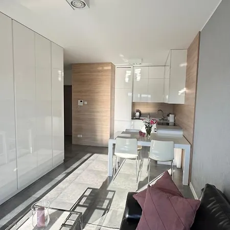Sunny Nest - Albatross Towers 14th Floor غدانسك